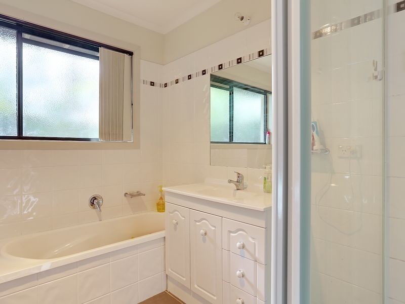 2/8 Kaleno Place, Glenorchy TAS 7010