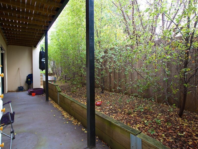 2/8 Kaleno Place, Glenorchy TAS 7010