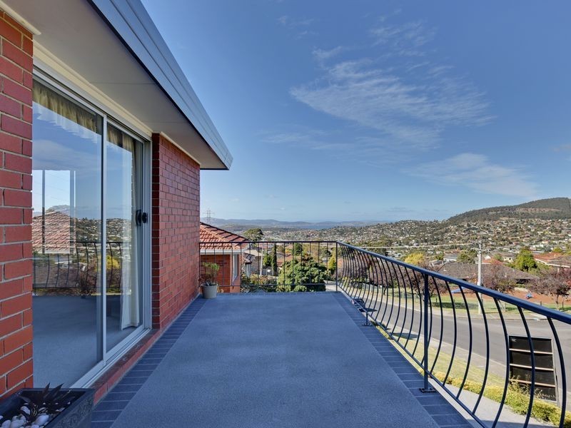 5 Bentley Road, Lenah Valley TAS 7008