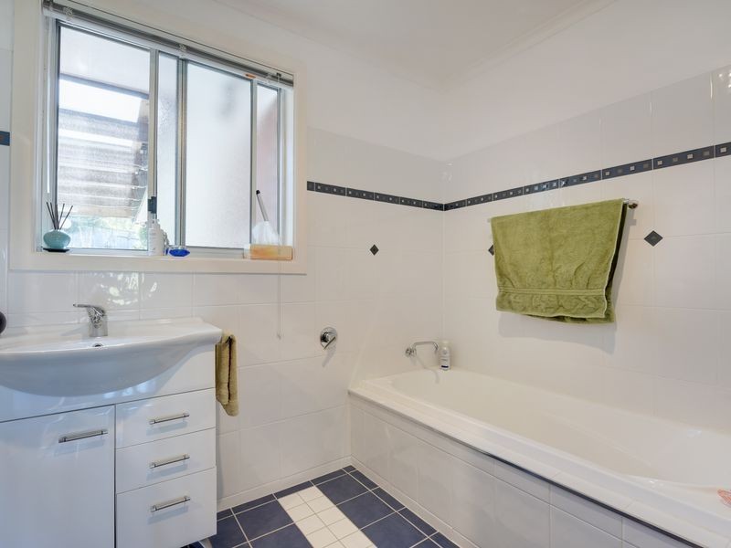 5 Bentley Road, Lenah Valley TAS 7008