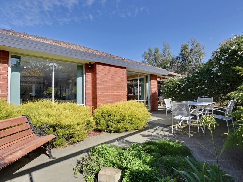 5 Bentley Road, Lenah Valley TAS 7008