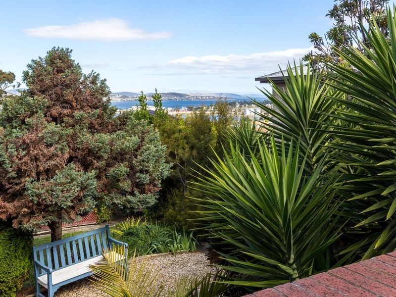 9 Ash Street, Lutana TAS 7009