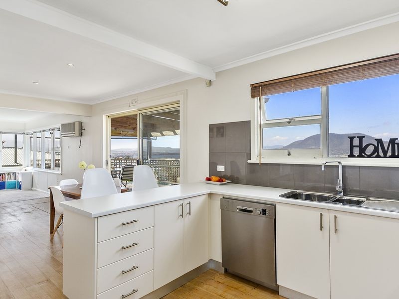 35 Eleventh Avenue, West Moonah TAS 7009