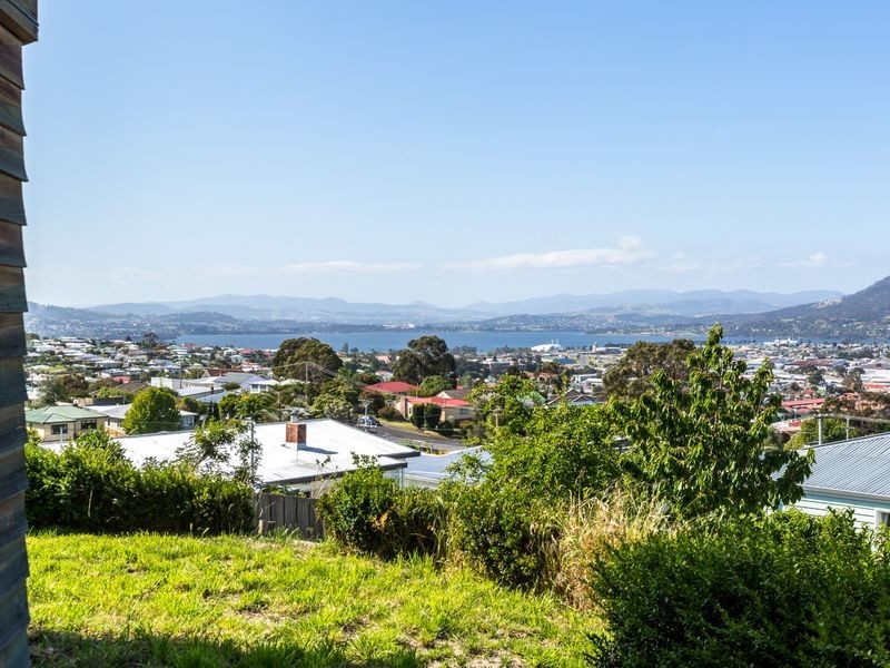35 Eleventh Avenue, West Moonah TAS 7009