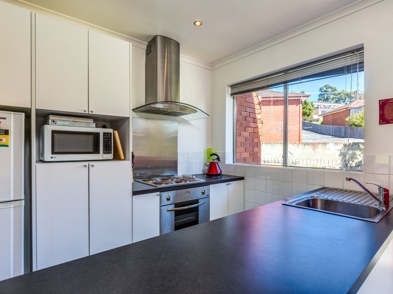 3/10 Wallace Avenue, Lenah Valley TAS 7008