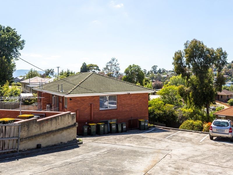 3/10 Wallace Avenue, Lenah Valley TAS 7008