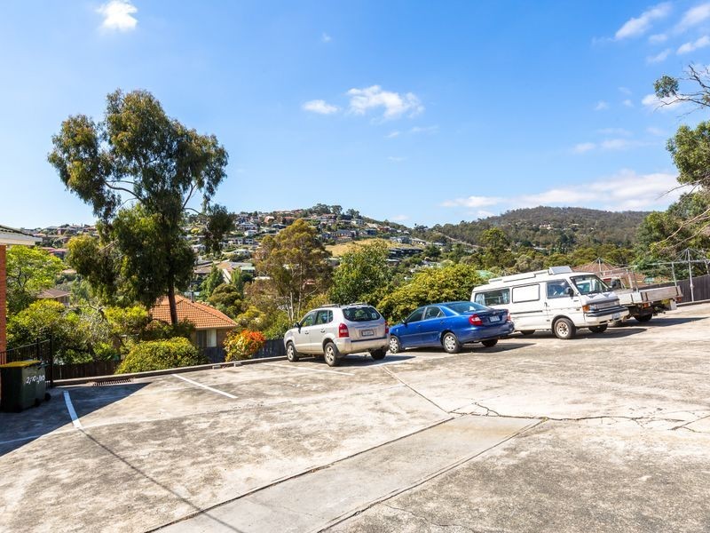 3/10 Wallace Avenue, Lenah Valley TAS 7008