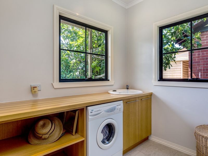 135 Davey Street, Hobart TAS 7000