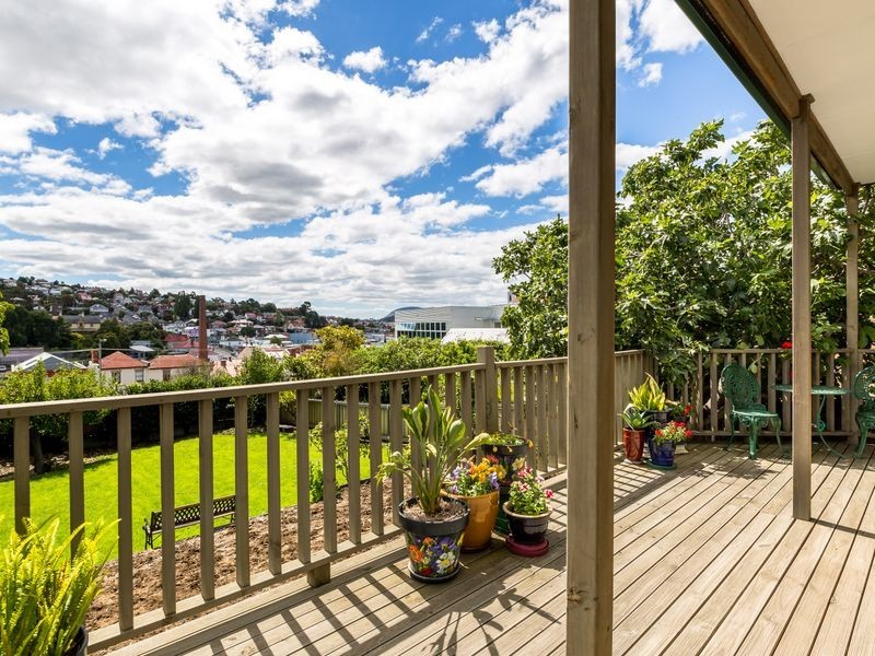 135 Davey Street, Hobart TAS 7000