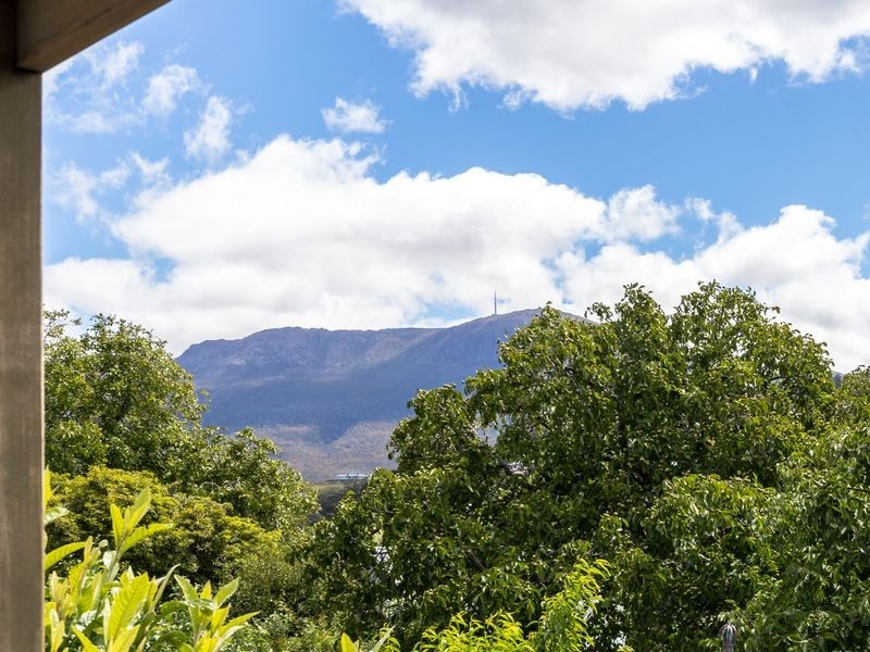 135 Davey Street, Hobart TAS 7000