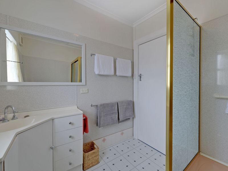 30 Suncrest Avenue, Lenah Valley TAS 7008