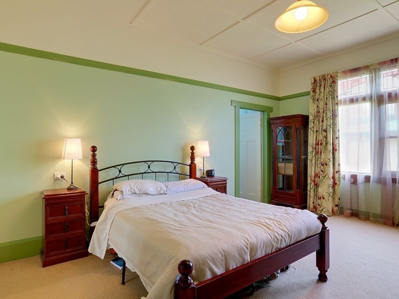 169 New Town Road, New Town TAS 7008