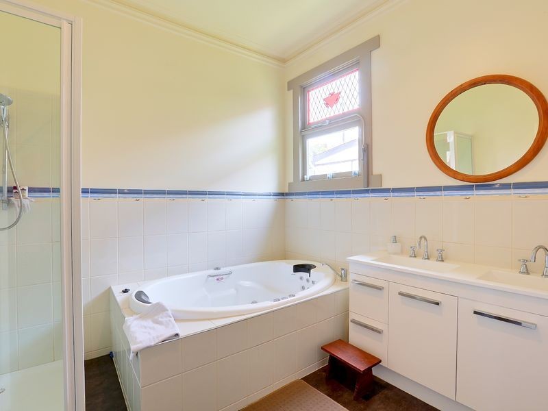 169 New Town Road, New Town TAS 7008