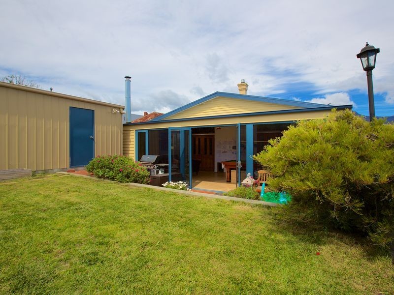 169 New Town Road, New Town TAS 7008