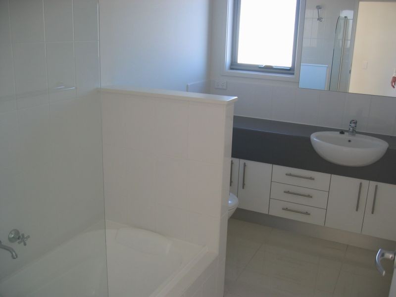 14 Kingfisher Street, Kingston TAS 7050