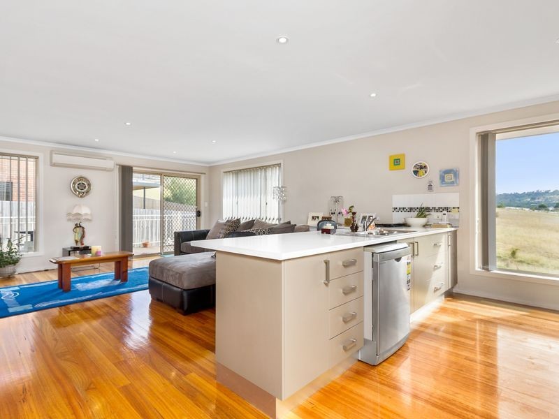 2/10 Glenfern Street, Howrah TAS 7018