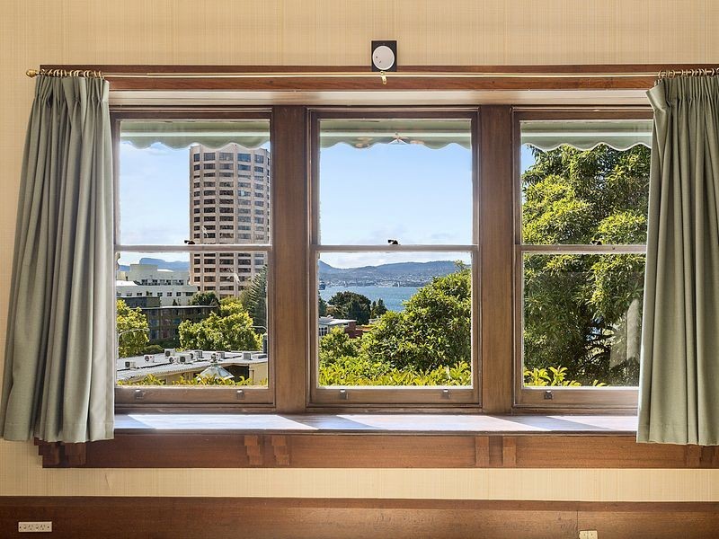 4 Ethelmont Road, Sandy Bay TAS 7005
