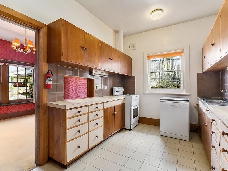 4 Ethelmont Road, Sandy Bay TAS 7005
