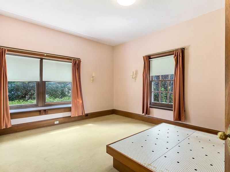 4 Ethelmont Road, Sandy Bay TAS 7005