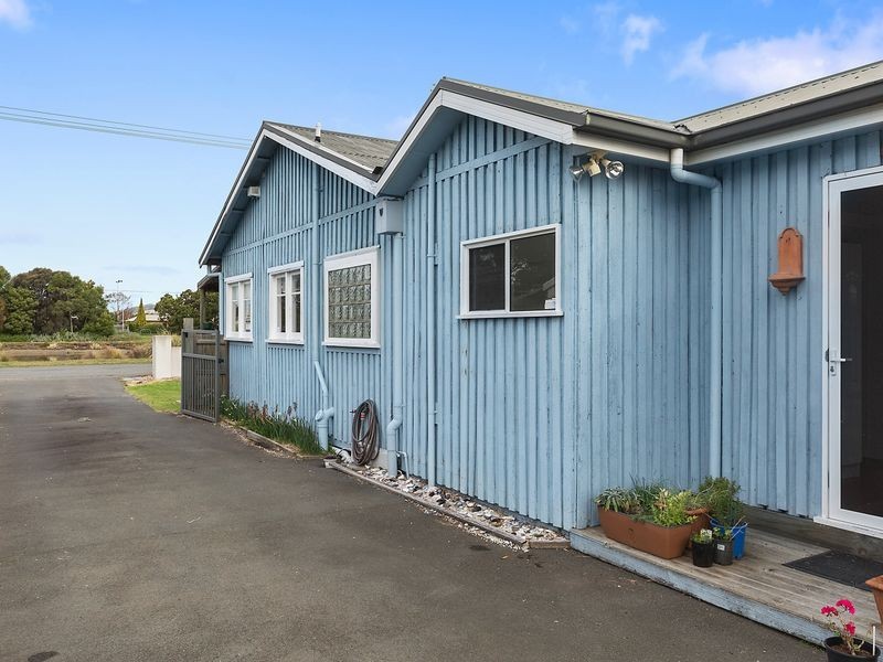 26 North Terrace, Lauderdale TAS 7021