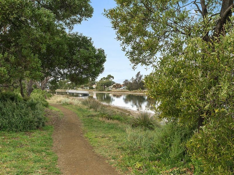 26 North Terrace, Lauderdale TAS 7021
