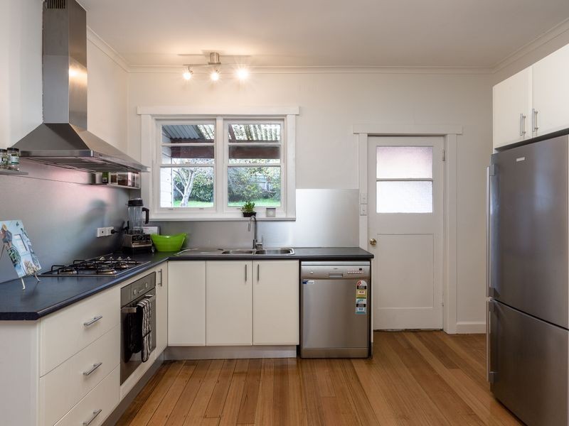 103 Bowen Road, Lutana TAS 7009