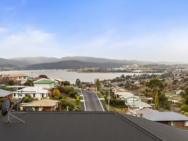 21A Carcoola Street, Chigwell TAS 7011