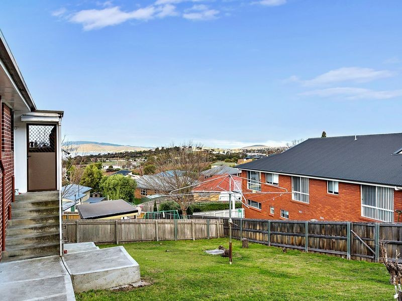 3 Wallong Place, Berriedale TAS 7011