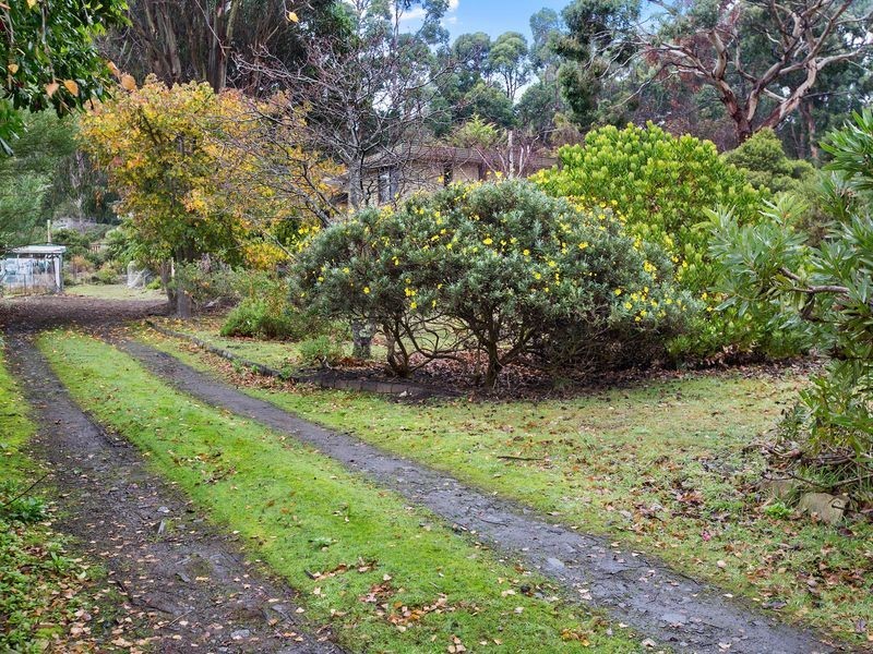1 Bush Lane, Lower Snug TAS 7054