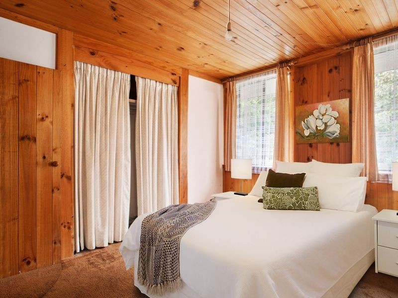 1 Bush Lane, Lower Snug TAS 7054