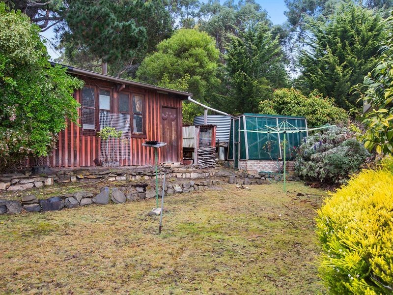 1 Bush Lane, Lower Snug TAS 7054
