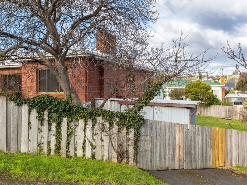 28 Fourth Avenue, West Moonah TAS 7009