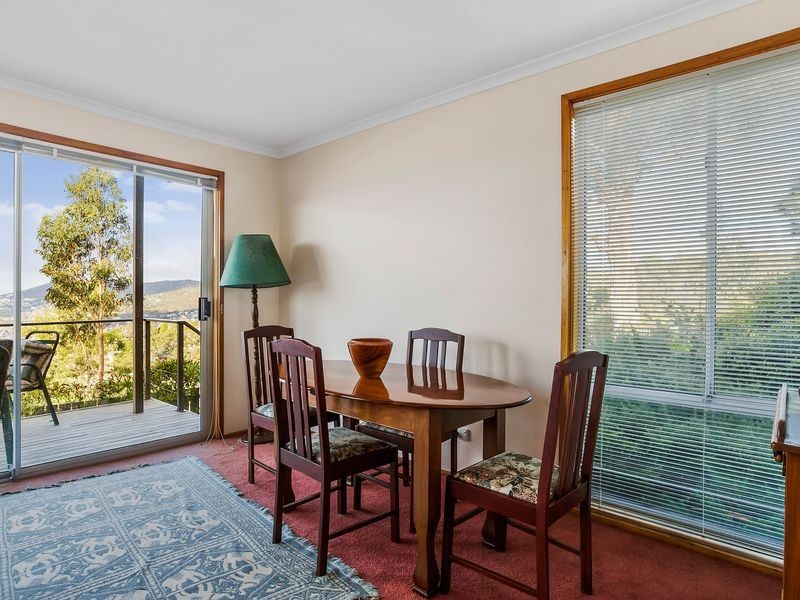 2/18 Chadwick Court, West Hobart TAS 7000