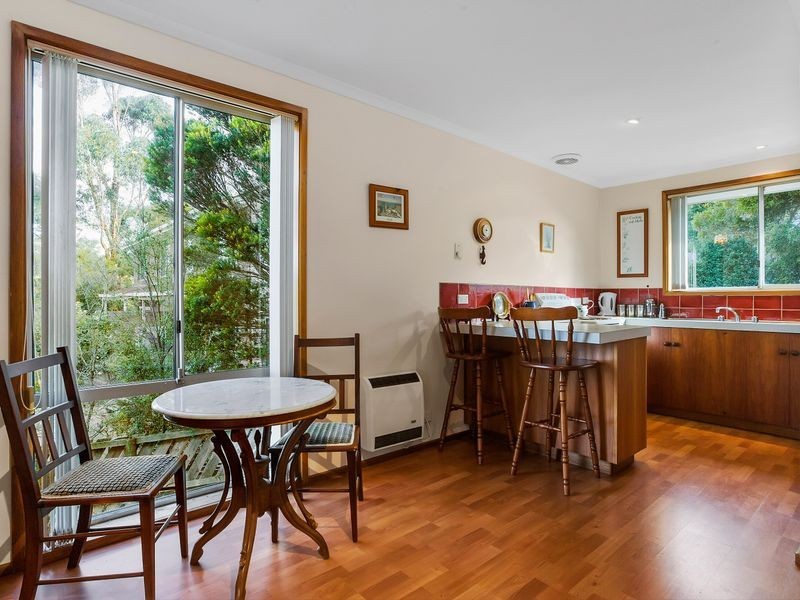2/18 Chadwick Court, West Hobart TAS 7000