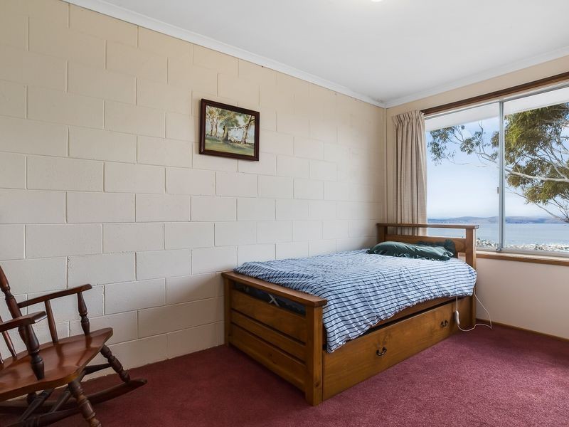 2/18 Chadwick Court, West Hobart TAS 7000