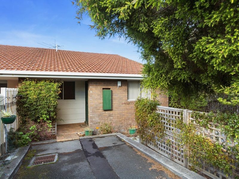 2/18 Chadwick Court, West Hobart TAS 7000