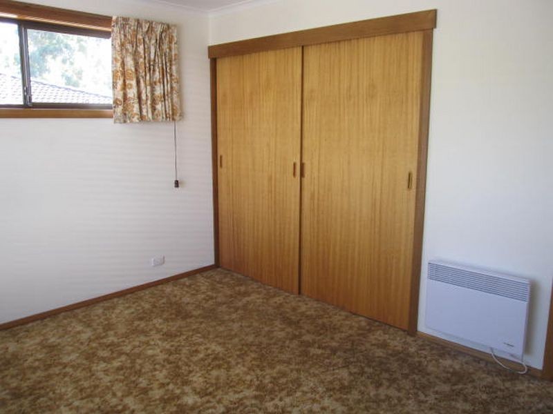 2/23 WELLWOOD STREET, New Town TAS 7008