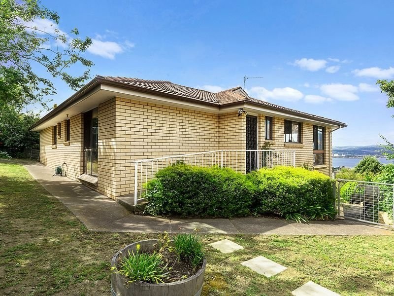 9 Hone Road, Rosetta TAS 7010