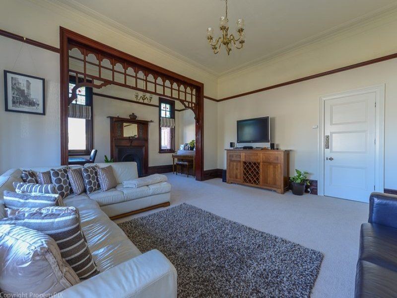 2 Boa Vista Road, New Town TAS 7008