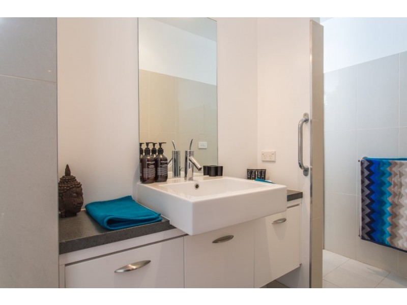2/7 Shepherd Street, Sandy Bay TAS 7005