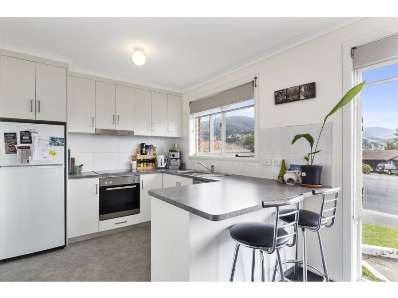 1/27 Barrett Street, Glenorchy TAS 7010