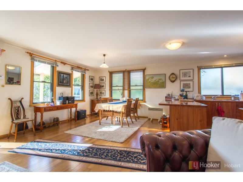 17 Bridge Street, Richmond TAS 7025