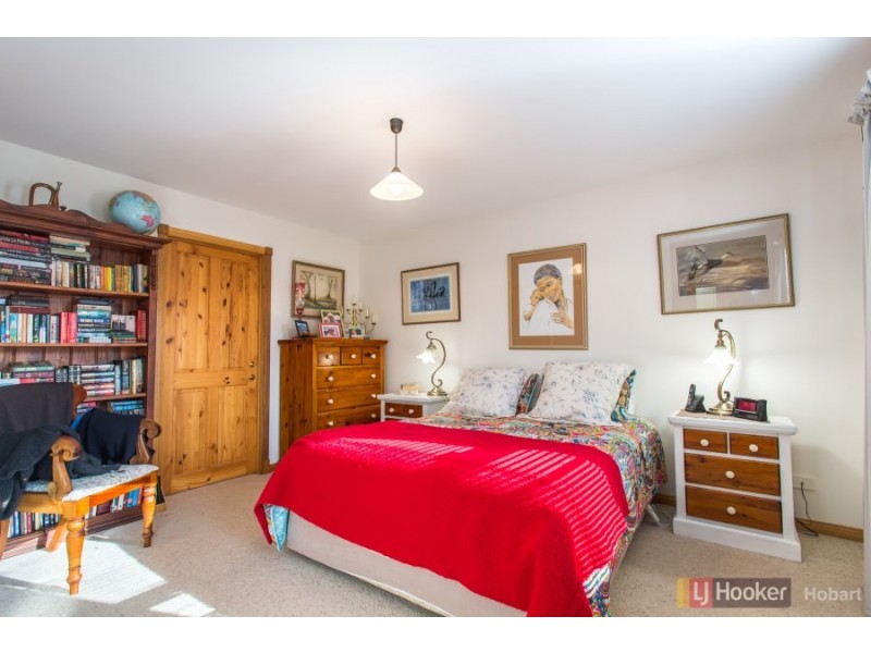 17 Bridge Street, Richmond TAS 7025