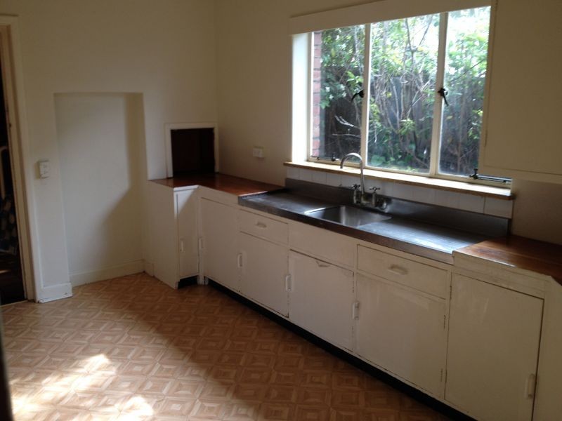 22 Augusta Road, Lenah Valley TAS 7008