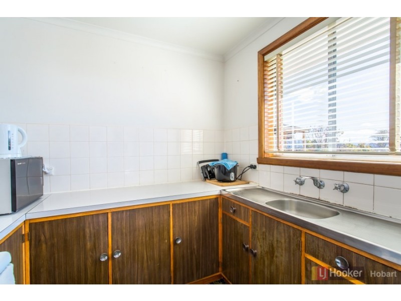 1/10 Sunlea Place, Glenorchy TAS 7010