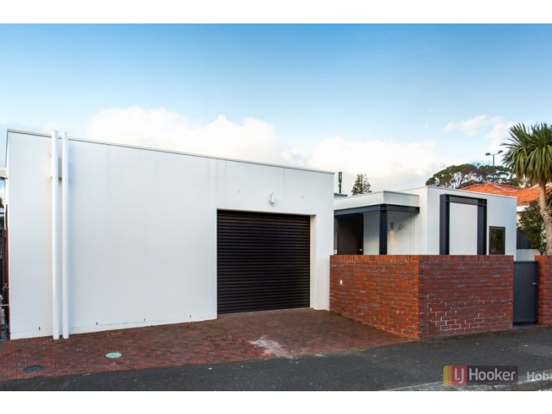 6 Elma Road, Sandy Bay TAS 7005