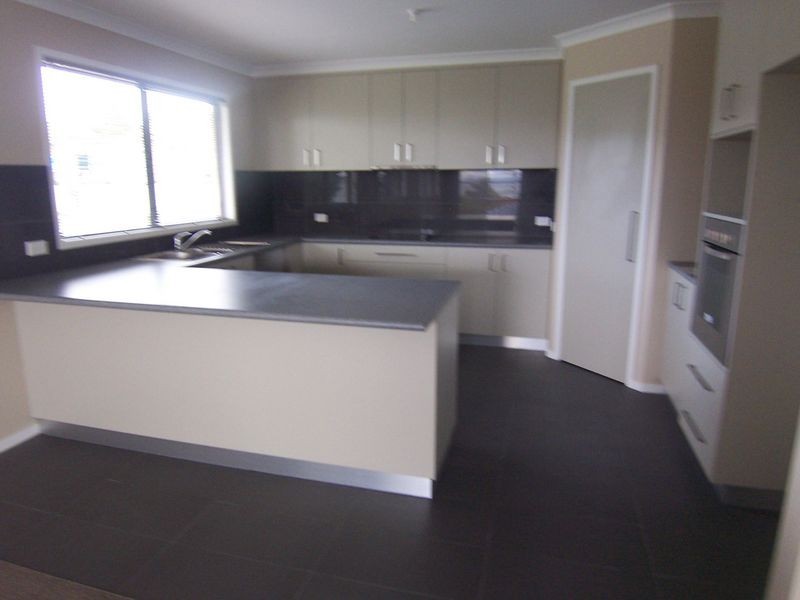 2/5 Sunny Avenue, Blackmans Bay TAS 7052