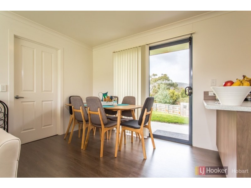 8 Husten Circle, New Norfolk TAS 7140