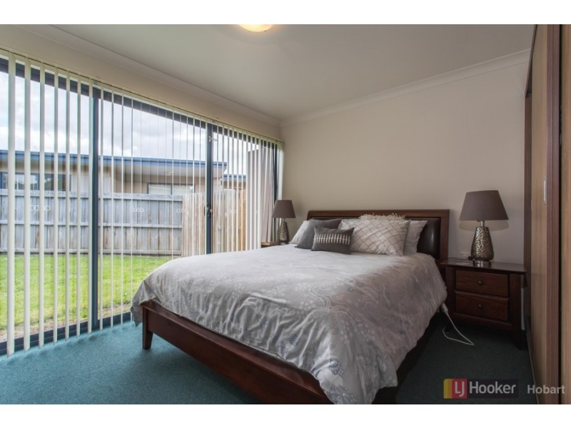 8 Husten Circle, New Norfolk TAS 7140