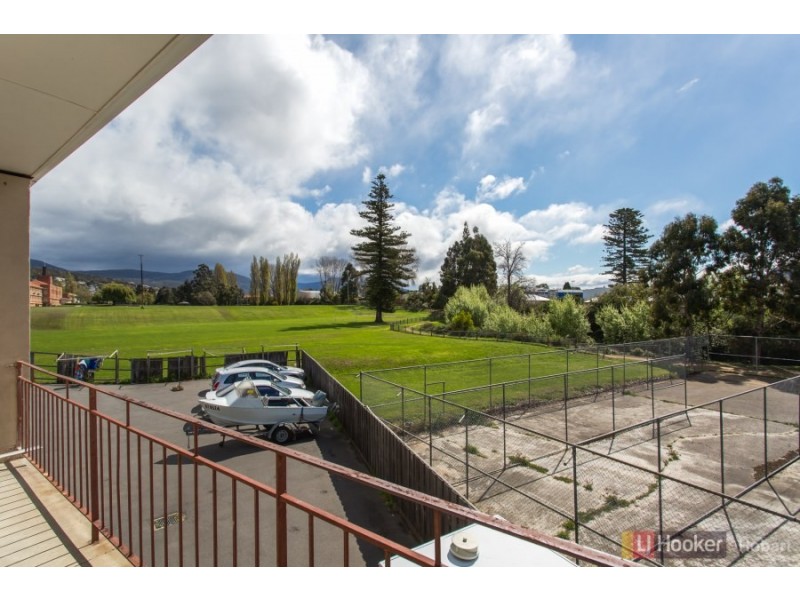 3/46 Tower Road, New Town TAS 7008